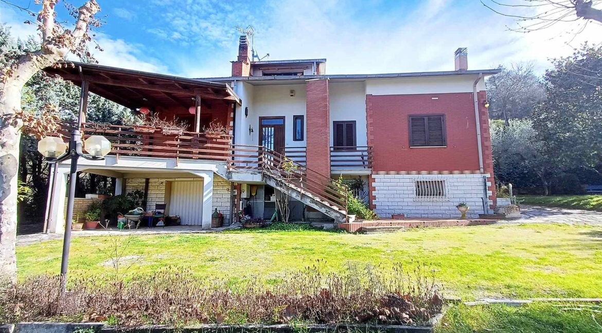 Villa