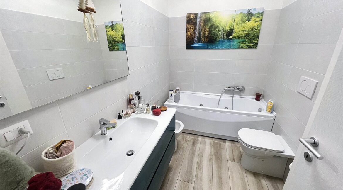 BAGNO 1